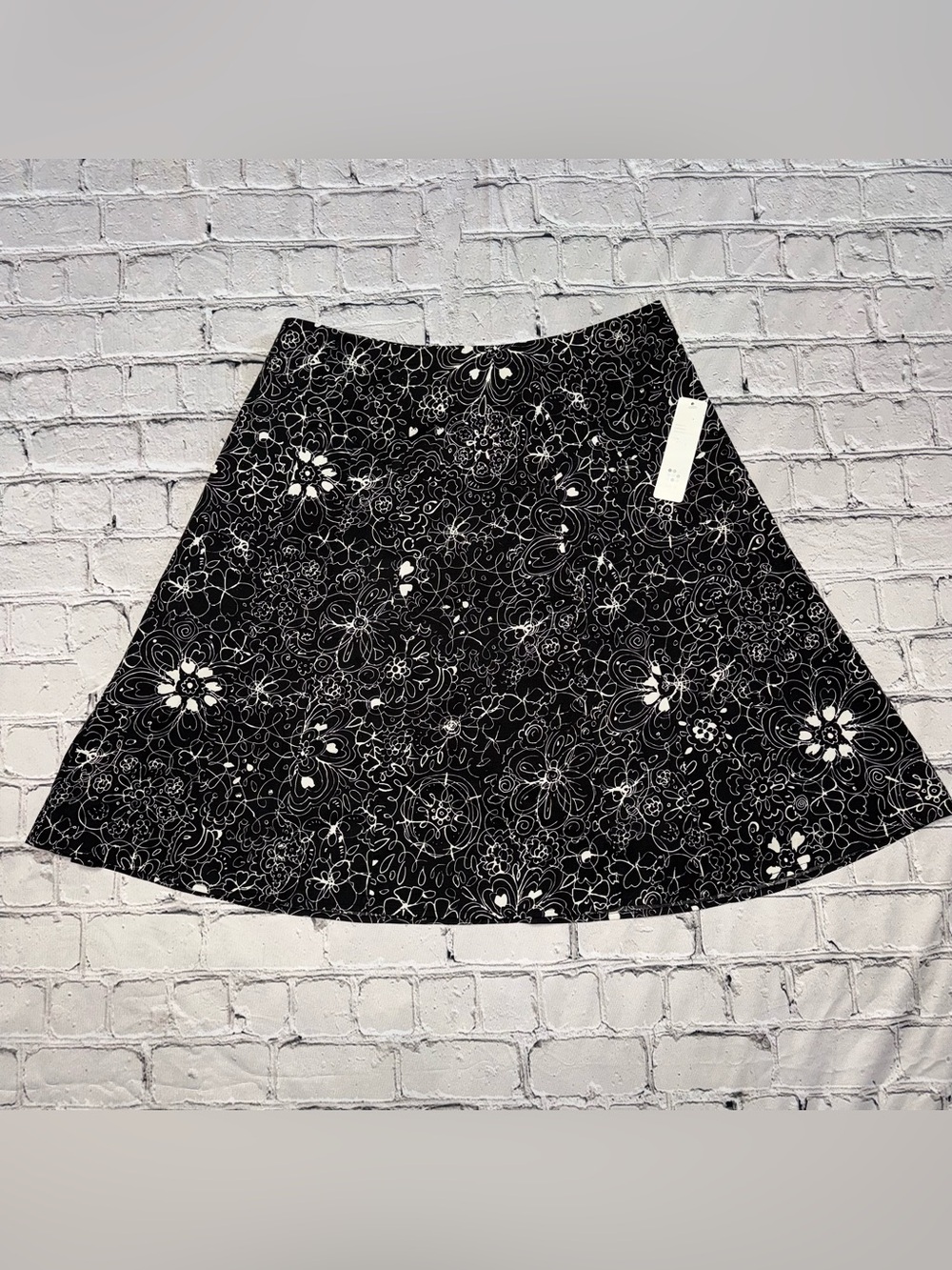 Apt 9 NWT Vintage Y2K Black Floral Cotton Midi Circle Skater Skirt Size 16